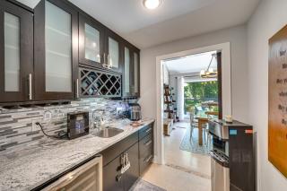 Expansive Fontana Home Less Than 2 Mi to Geneva Lake! - Lake Geneva - 2