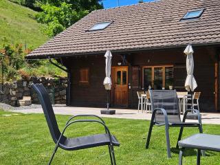 Sweet & Cosy Chalet in the heart of the Swiss Alps - 4