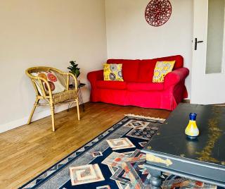 Mountain view 2-bedroom Pyrenees apartment - 3