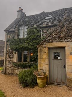The Ragged Cot - Minchinhampton - 8
