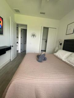 Casa Blanca Private Suite - Lehigh Acres - 6