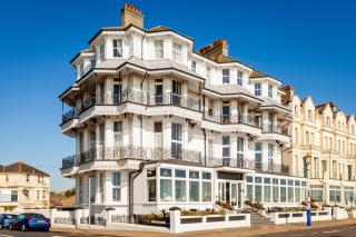 East Beach Hotel - Eastbourne - 0