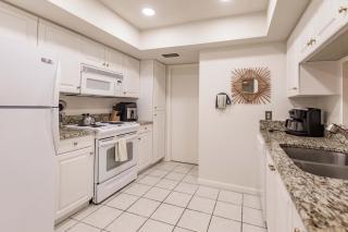 6061 EPW Steps from the Intracoastal Waterway - Sarasota - 2