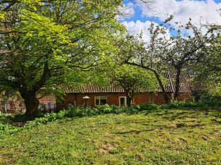 Church Hall & Secret Garden Hideaway at Summer Hills Whitby - Whitby - 7