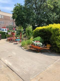 Private Unit - Shared Public Space - 8