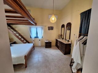 Zoes House - Kyra Panagia - 1