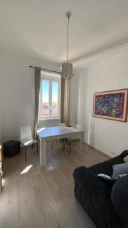 DOMUS ART SUITES MERULANA - Rome - 8