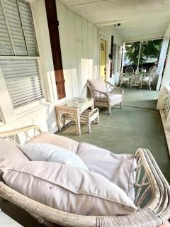 Quaint City Cottage Bremen, Ga - 4