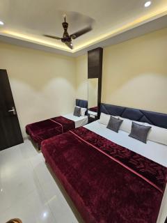 HOTEL DEV BHOOMI -Ujjain - Ujjain - 0