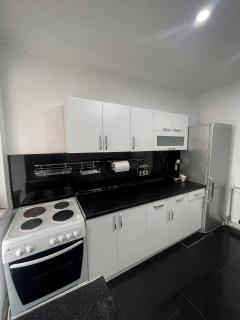 Kiranovi Apartment - Bitola - 7