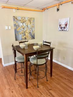 Mist Condo - Cute 1 Bedroom Just 2 Blocks To Beach - 6
