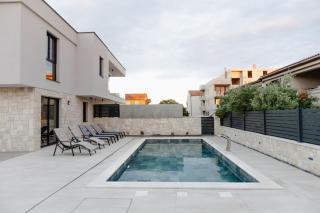 Luxury Villa Pam - Private villa with a heated pool and a summer terace with 4 bedrooms - 230 m2 NEW!! - Mandre - 8