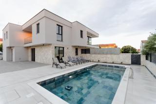 Luxury Villa Pam - Private villa with a heated pool and a summer terace with 4 bedrooms - 230 m2 NEW!! - Mandre - 0