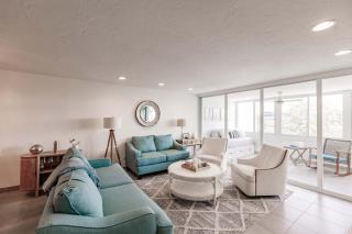 1125-407 Step into Coastal Paradise - Sarasota - 6