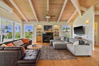 SUNSET PALMS Pool, Tennis, AC Minutes to Beach - Princeville - 1