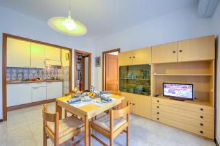 Il Tulipano Giallo 100m From The Sea - Happy Rentals - San Bartolomeo al Mare - 4