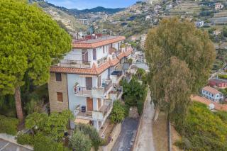 Rhapsody By The Sea - Happy Rentals - Sanremo - 2