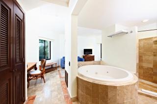 Sandos Caracol Nature Resort & Water Park - 2