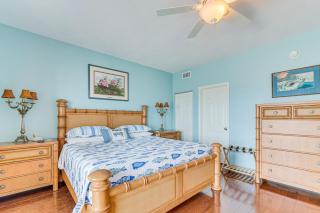 Steps to Beach Waterfront Cedar Key Home! - Cedar Key - 1