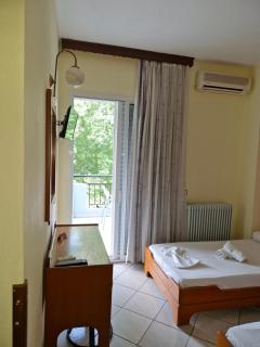 Hotel Athina - 1