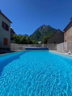 T2 bis 40M2 5P. Vue. Balcon. Parking. Piscine été. - Cauterets - 4