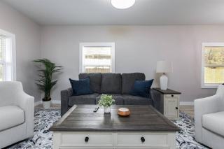 Cozy 2-Bedroom Home Near Notre Dame - Perfect for Game Day Weekend - South Bend - 6