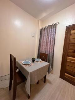Modern 1-bedroom Apartment with Full-Bed - Sibulan - 8