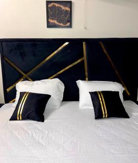 Islamabad Versace Luxury Spacious 2BHK Apartment - 4