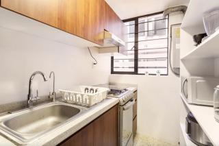 Private room with Shared Bathroom in Roma Norte, Mexico City - Città del Messico - 7