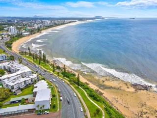 Ocean Views 'Seabreeze on Alex' - Maroochydore - 2
