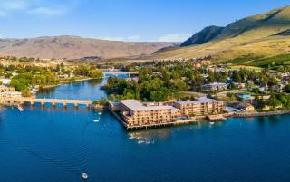 Lake Chelan Executive Condo - 3