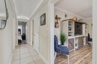 Lake Hollingsworth House of Music - Lakeland - 7