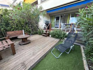 Appartement avec Piscine, Terrasse et Climatisation - 5 Couchages - Grau-du-Roi - FR-1-250-290 - Le Grau-du-Roi - 9