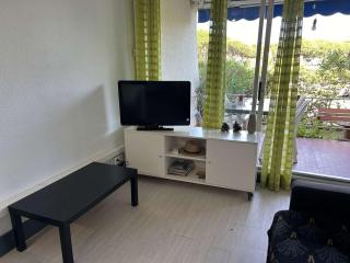 Appartement avec Piscine, Terrasse et Climatisation - 5 Couchages - Grau-du-Roi - FR-1-250-290 - 5