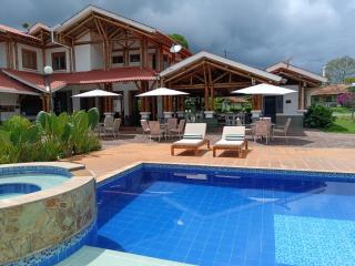 Finca Hotel Santana - Montenegro - 1