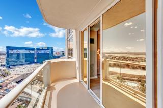 Skyline Serenity MGM Signature Condo - 7