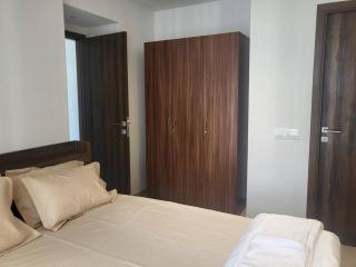 Robin 3-1bhk Apartment with Sofa Bed - 3