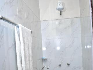 Faisha 1br near Sarova Woodlands with views of lake Nakuru - Nakuru - 3