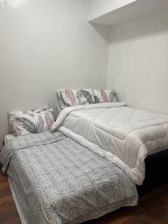 3BR Condominium at Greenhills Shopping Centre - 4