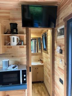 Tiny House indépendante tout confort full équipement adult only-seulement - 1