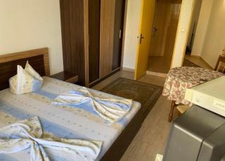 Къщта за гости «УЮТ» - 1