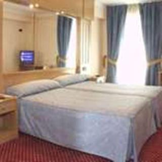 Hotel Royal - Llanera - 1