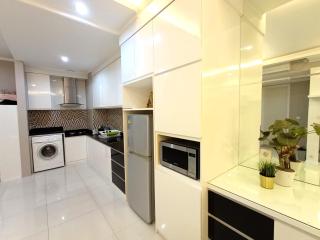 Opulence Corner 2BR Surabaya Apartment at Via Tower Ciputra World by Le Ciel Hospitality - 2