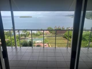 Villa en petite hauteur avec piscine, magnifique vue lagon - Uturoa - 3