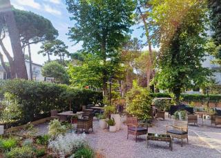 Hotel B&B Des Bains Milano Marittima - Milano Marittima - 4