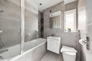 2Bed1Bath Modern Duplex Apartment next to Queens Park station - 5