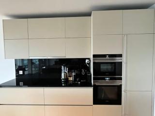 Luxury Apartment - central to everything - 2