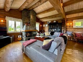 Large cozy log cabin with sauna and nice view in Sjusjøen - Ringsaker - 1