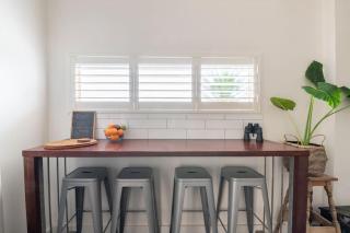 Studio South Port - Lush Private Oceanfront Studio Apartment - 4