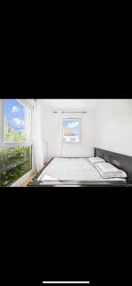 Séjournez à la maison du bonheur, chambre cosy dans une maison familiale à 2 pas de Paris, Parking privé possible moyennant des frais - 1